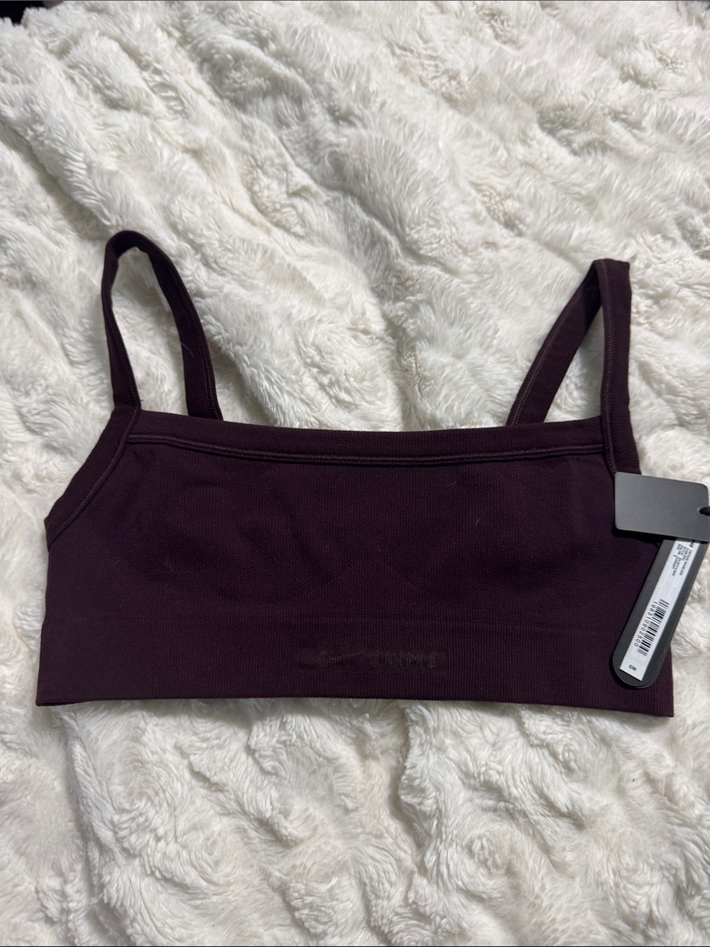 Skims Nike NikeSkims Vintage Seamless Cami bra Currant - Picture 4 of 7